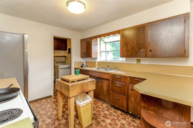 7130 Bentley Road E, Puyallup, WA 98371