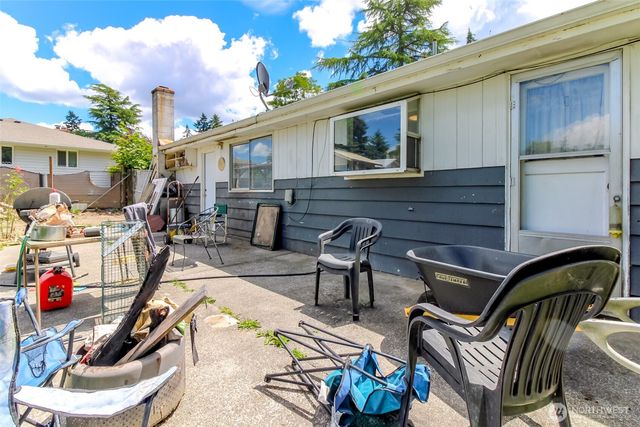 7130 Bentley Road E, Puyallup, WA 98371