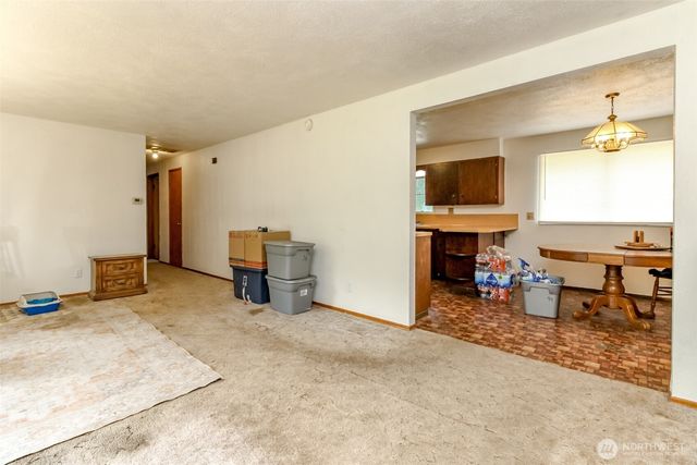 7130 Bentley Road E, Puyallup, WA 98371