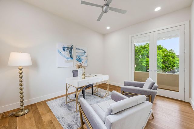 1942 W Clay Street, Houston, TX 77019