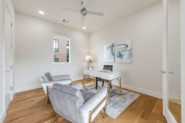 1942 W Clay Street, Houston, TX 77019