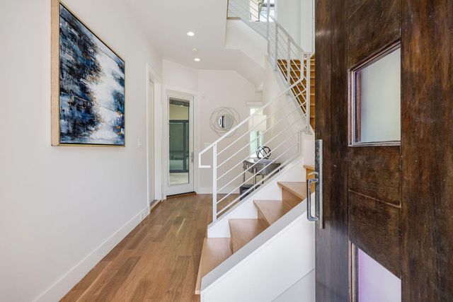 1942 W Clay Street, Houston, TX 77019