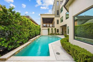 1942 W Clay Street, Houston, TX 77019