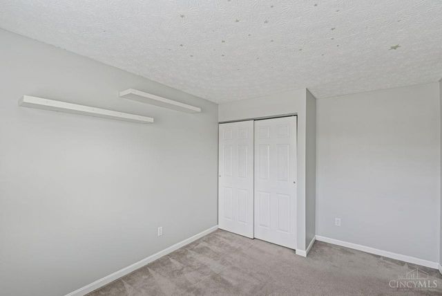 5276 Chateau Way, Fairfield, OH 45014