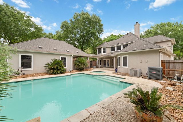 12155 Auburn Hills Drive, Tomball, TX 77377