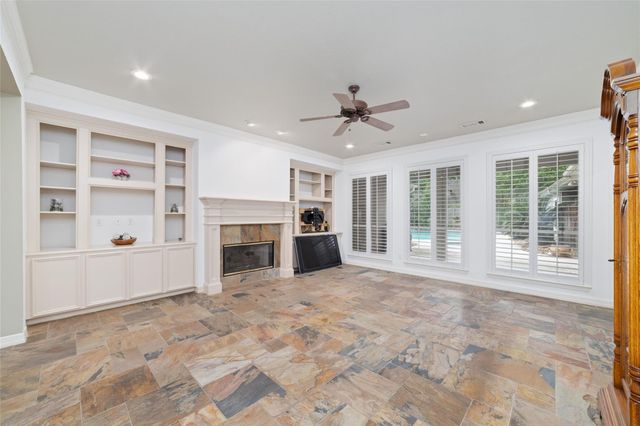 12155 Auburn Hills Drive, Tomball, TX 77377