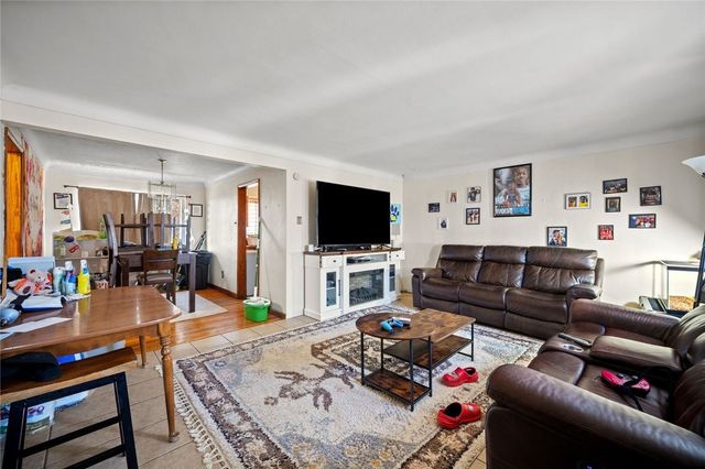 1534 Grant Street, N Braddock, PA 15104