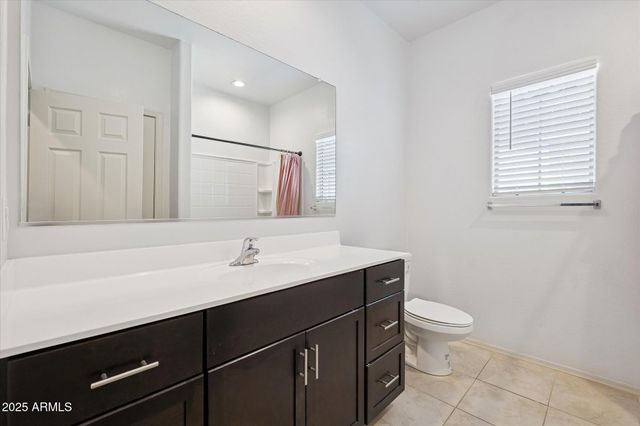 10833 W CHIPMAN Road, Tolleson, AZ 85353