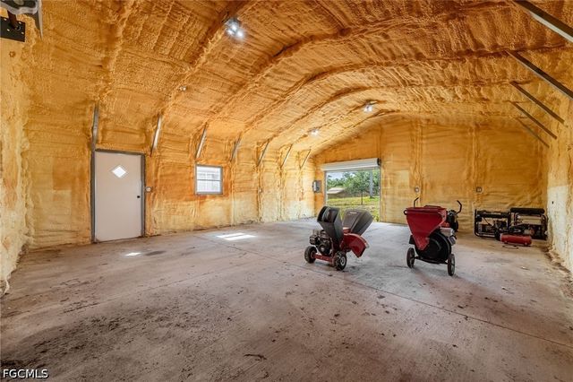 550 Caloosa Estates DR, Labelle, FL 33935