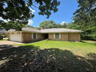 512 E Willow Lane, Princeton, TX 75407