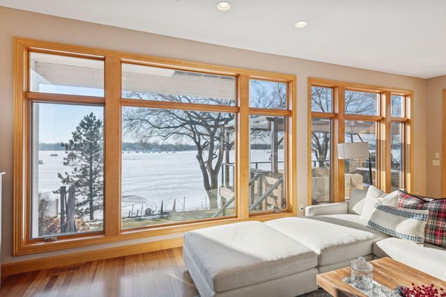 4743 Island View Drive, Mound, MN 55364