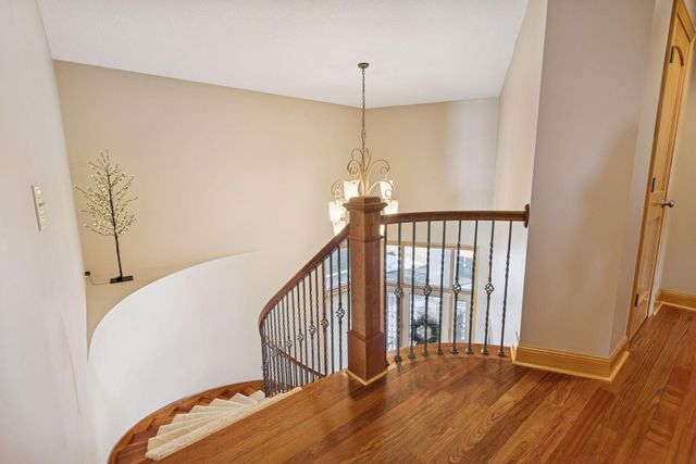 4743 Island View Drive, Mound, MN 55364