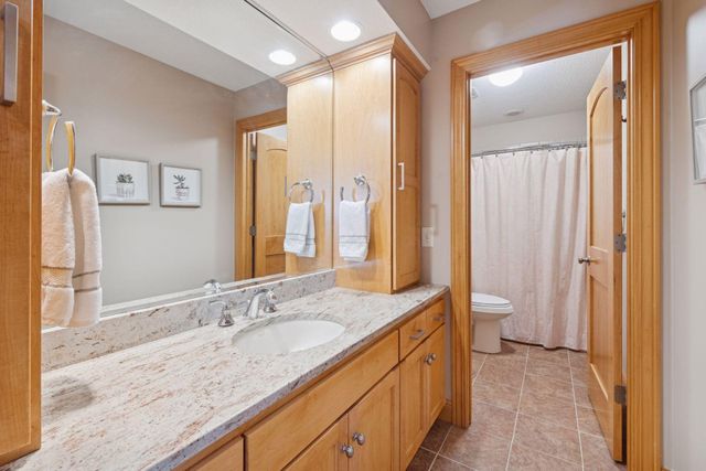 4743 Island View Drive, Mound, MN 55364