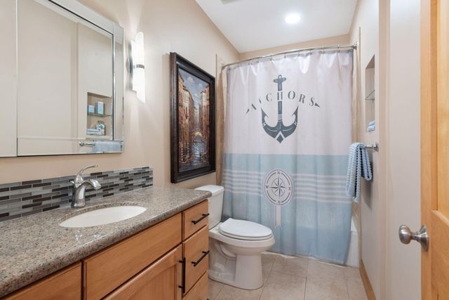 4743 Island View Drive, Mound, MN 55364