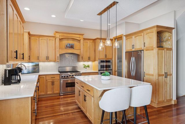 4743 Island View Drive, Mound, MN 55364