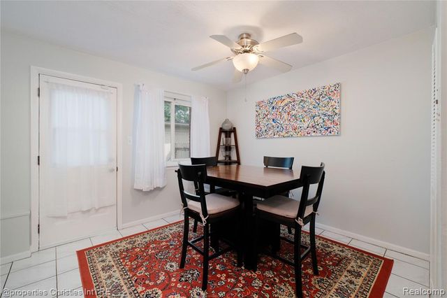 32234 Lancaster Drive, Warren, MI 48088