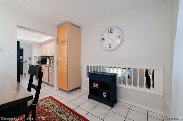 32234 Lancaster Drive, Warren, MI 48088