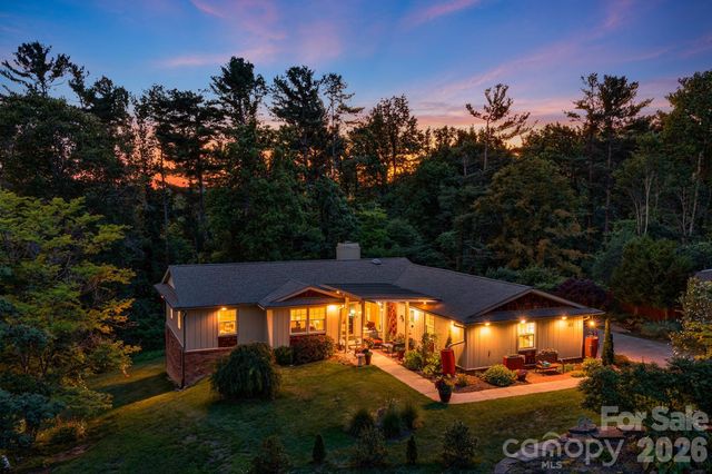 43 Chadwick Wade Drive, Asheville, NC 28804
