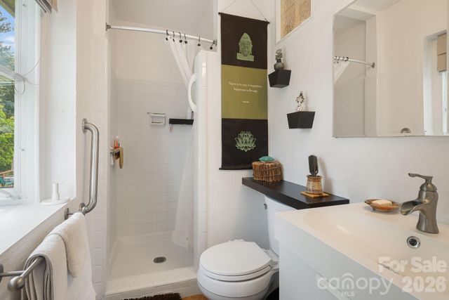 43 Chadwick Wade Drive, Asheville, NC 28804