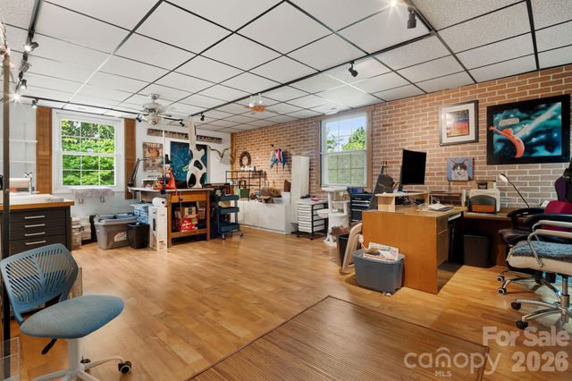 43 Chadwick Wade Drive, Asheville, NC 28804