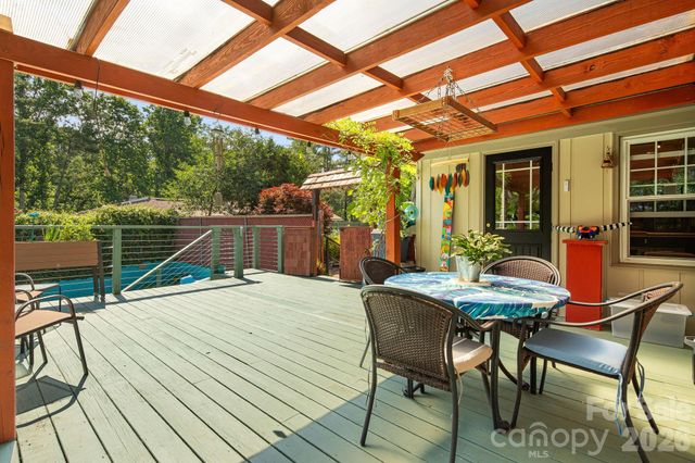 43 Chadwick Wade Drive, Asheville, NC 28804