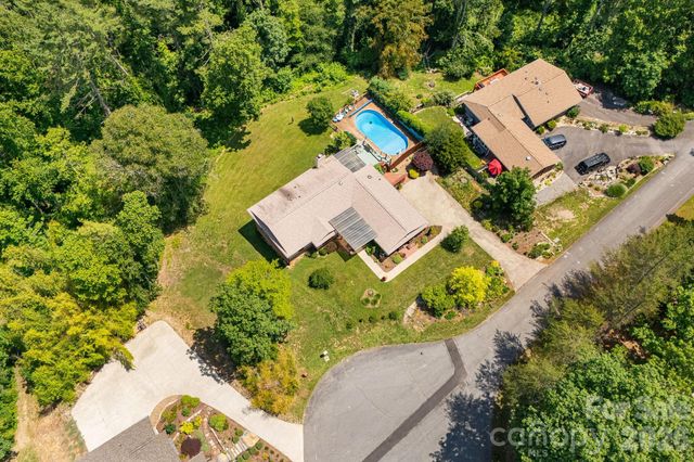 43 Chadwick Wade Drive, Asheville, NC 28804