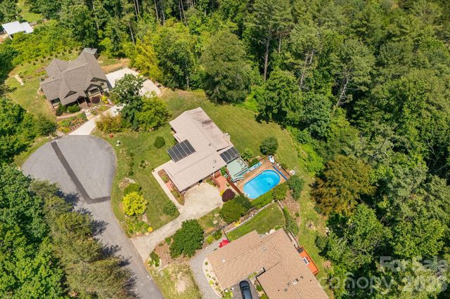 43 Chadwick Wade Drive, Asheville, NC 28804