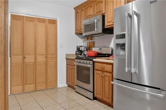 182 Highland Drive, Hiram, GA 30141