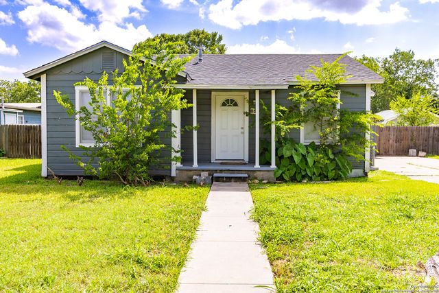 803 N Buchanan, Beeville, TX 78102