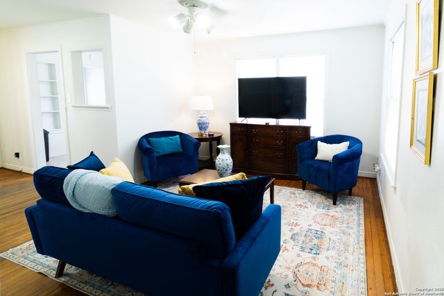 803 N Buchanan, Beeville, TX 78102