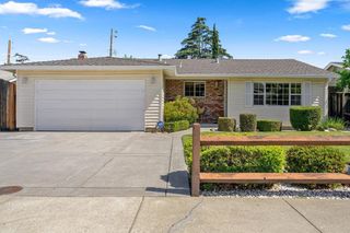 1001 W Latimer Avenue, Campbell, CA 95008