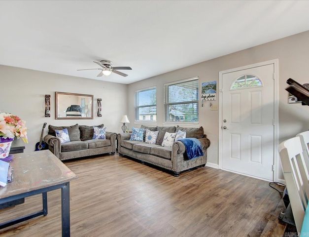 104 Randy Ct, Hot Springs, AR 71901