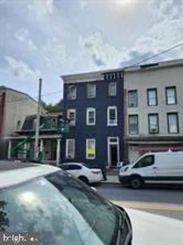 326 W BROAD ST, Tamaqua, PA 18252