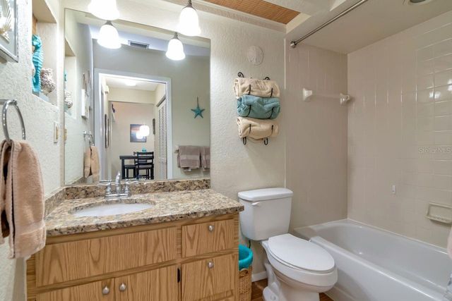 11511 113TH STREET 13F, Largo, FL 33778