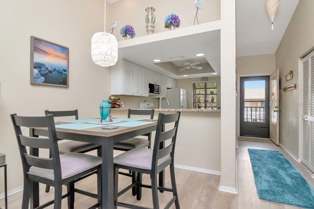 11511 113TH STREET 13F, Largo, FL 33778