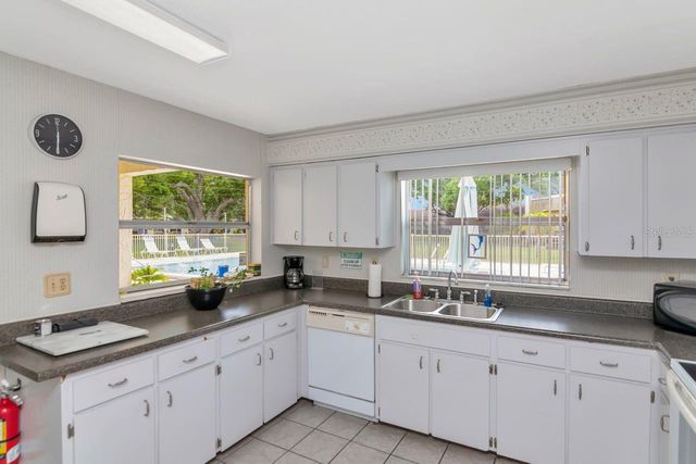 11511 113TH STREET 13F, Largo, FL 33778