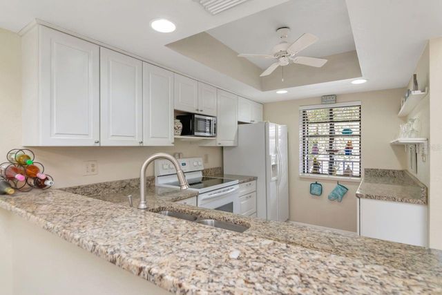 11511 113TH STREET 13F, Largo, FL 33778