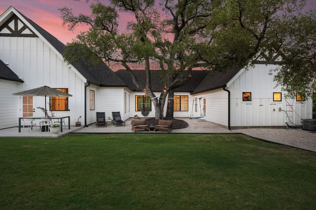 7609 Summervale DR, Austin, TX 78737