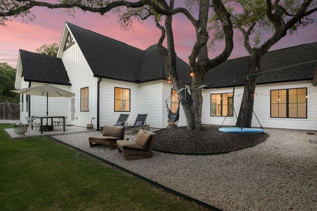 7609 Summervale DR, Austin, TX 78737