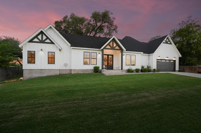 7609 Summervale DR, Austin, TX 78737