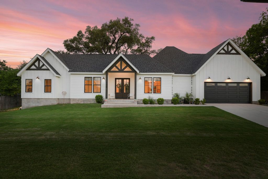 7609 Summervale DR, Austin, TX 78737