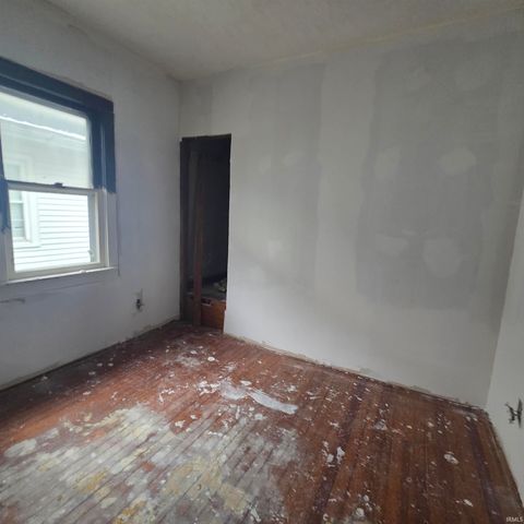 1203 lodge Avenue, Evansville, IN 47714