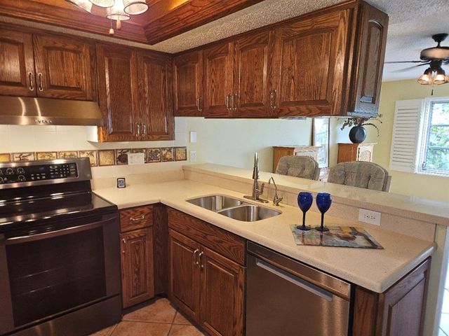 3843 EL POINIER COURT W 8720, Sarasota, FL 34232
