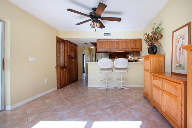 3843 EL POINIER COURT W 8720, Sarasota, FL 34232