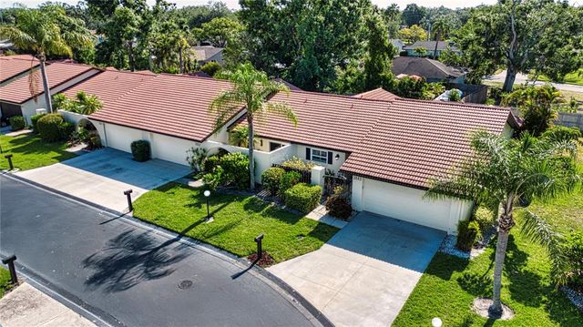 3843 EL POINIER COURT W 8720, Sarasota, FL 34232