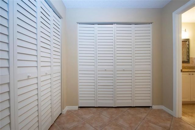 3843 EL POINIER COURT W 8720, Sarasota, FL 34232