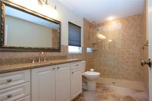 3843 EL POINIER COURT W 8720, Sarasota, FL 34232