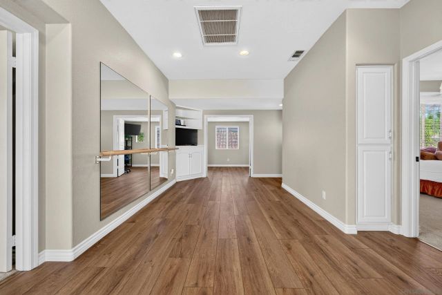 6657 Curlew Terrace, Carlsbad, CA 92011