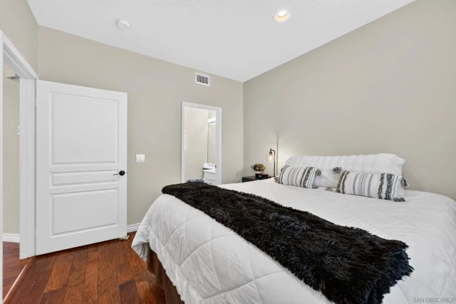 6657 Curlew Terrace, Carlsbad, CA 92011