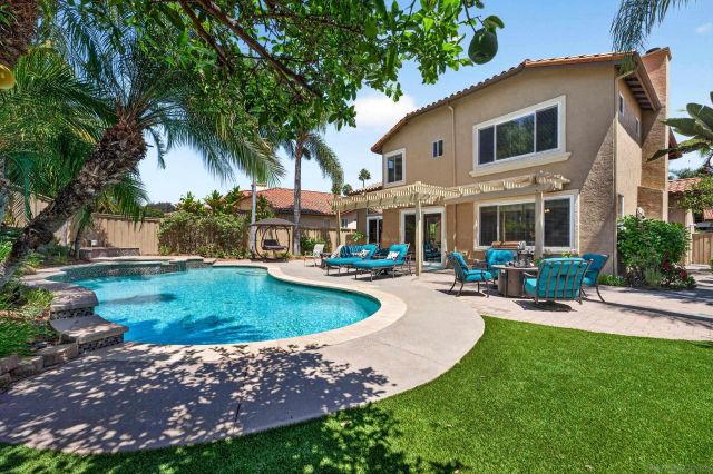 6657 Curlew Terrace, Carlsbad, CA 92011